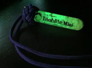 Review: UVPaqlite and ToobLite Glow Sticks