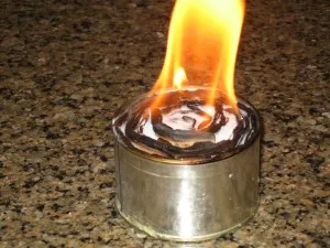 How to Make an Emergency Stove from Common Materials