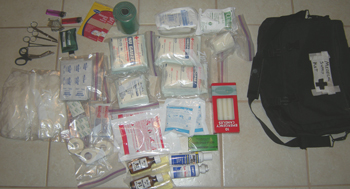 firstaidmessengerbag1