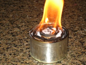 How to Make an Emergency Stove from Common Materials